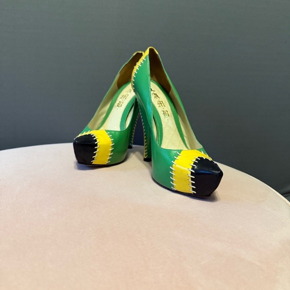 L.A.M.B. Green & Yellow Leather Heels with Black Accents - Picture 2 of 6